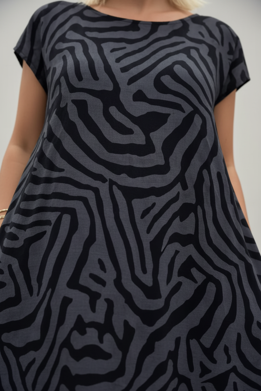 Vestido Alba - Silueta PerfectaWomen's A Line Midi Dress Short Sleeve Casual Loose Fit Printed Dress with Pockets - Seldom Seen Styles