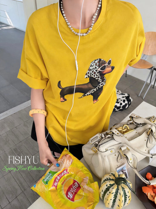 Vintage Dachshund Graphic T-Shirt – Leopard Scarf Dog Print Loose Fit Casual Tee - Seldom Seen Styles