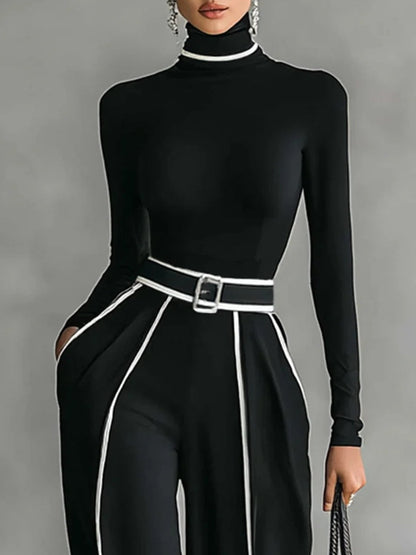 Ensemble pantalon large et ceinture avec haut à manches longues col montant à liseré blanc