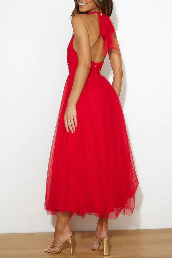 Halter Neck Formal Dress with Fitted Bodice and Flowing Skirt for Weddings - Seldom Seen Styles