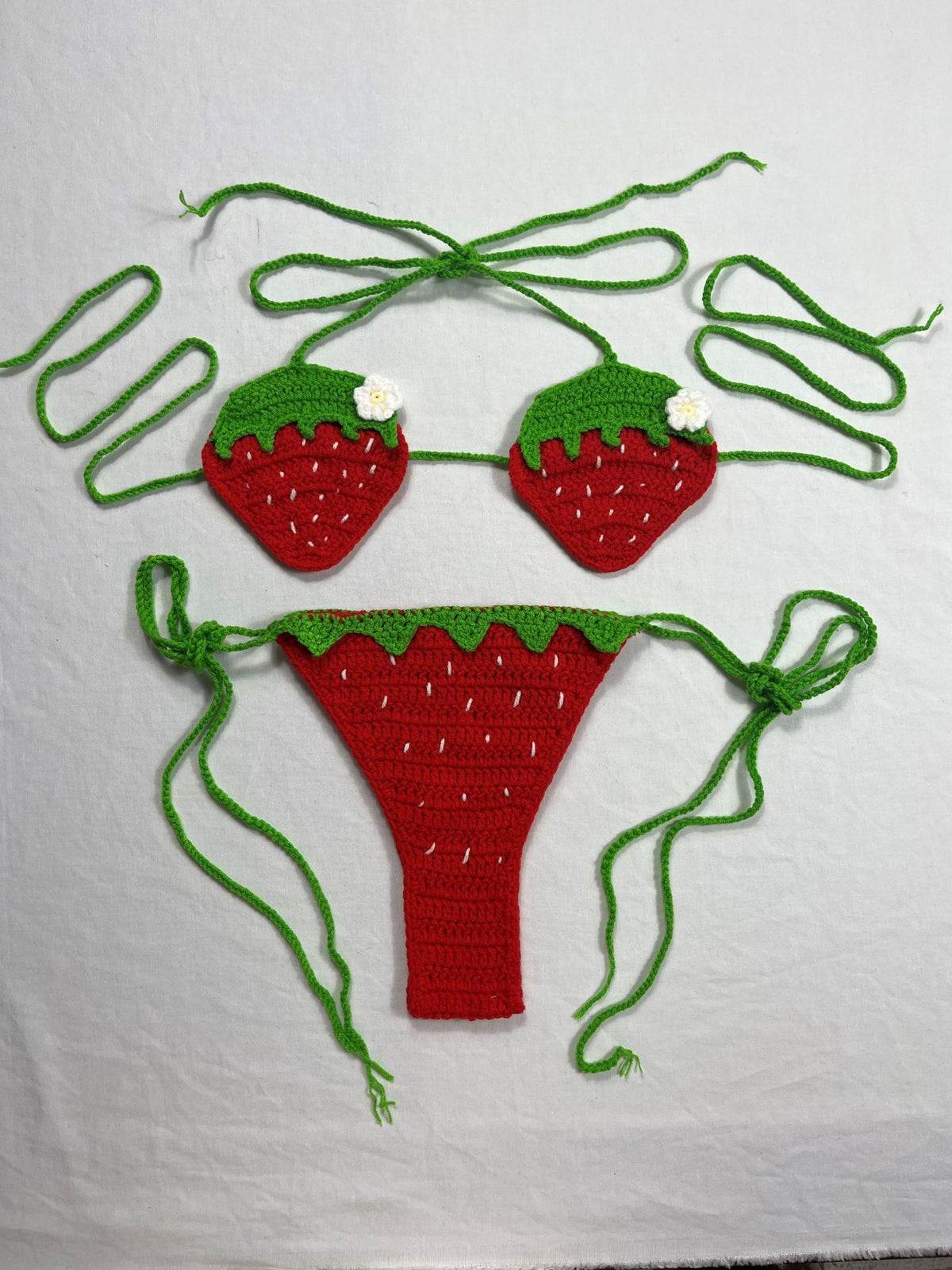 Women's 100% Handmade Crochet Strawberry Bikini Set Cute Sexy Strap Split Swimsuit Beach Vacation Summer Swimwear - Seldom Seen Styles