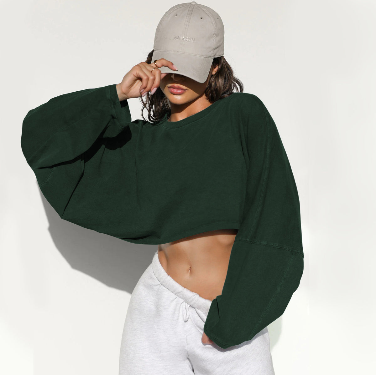 Women's Cropped Sweatshirt Oversized Long Sleeve Pullover Crew Neck Athletic Crop Top Casual Streetwear