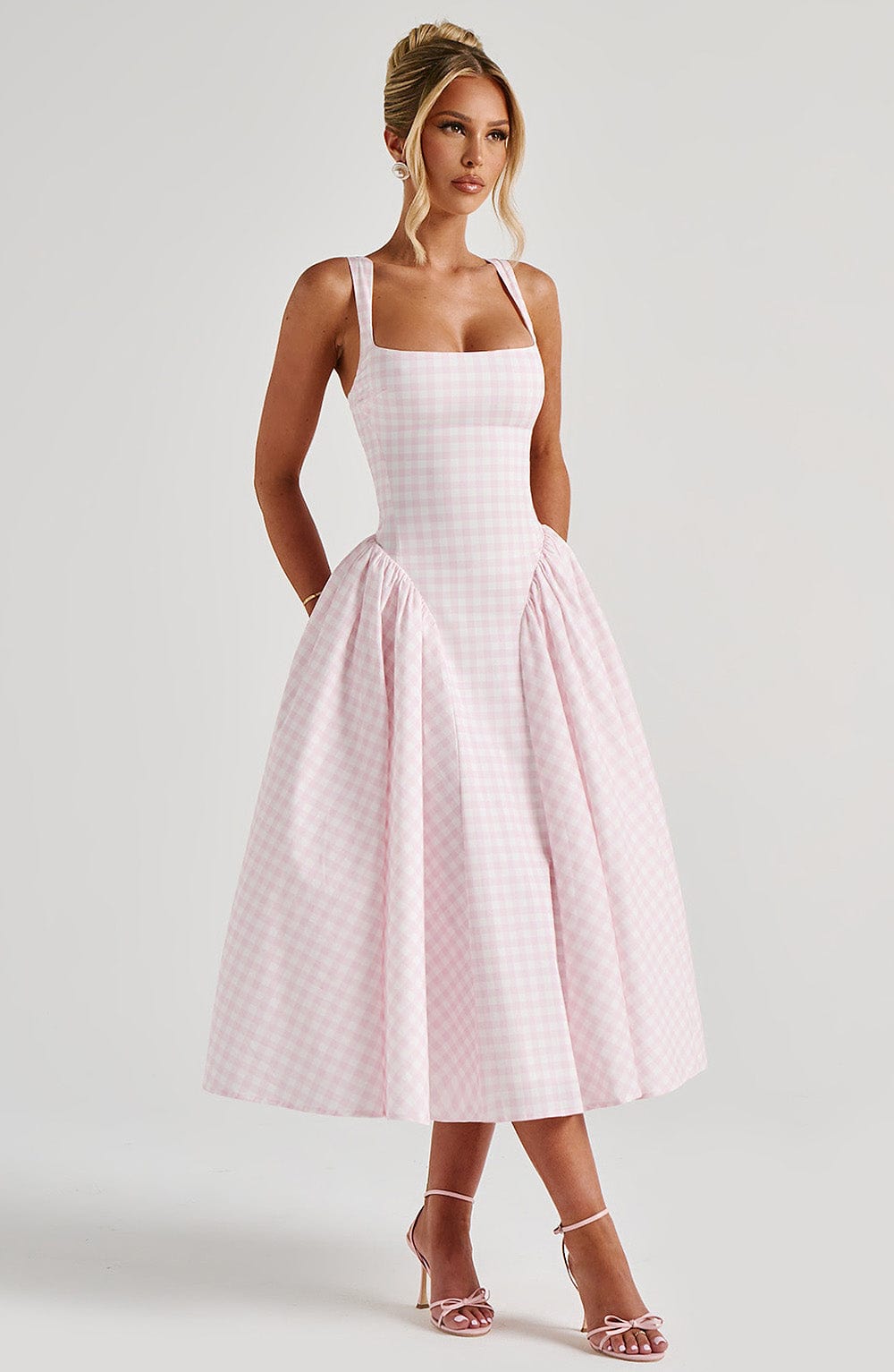 Women's Dress Gingham Fabric Fitted Bodice Adjustable Straps Midi Skirt - Seldom Seen Styles