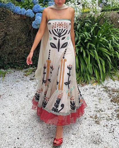 Robe de vacances à volants et empiècements