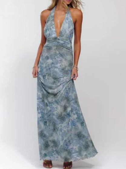 Robe longue dos nu fleurie à décolleté plongeant