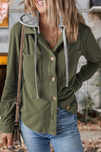 Veste rayée avec capuche à cordon, poches et boutons à revers pour femme