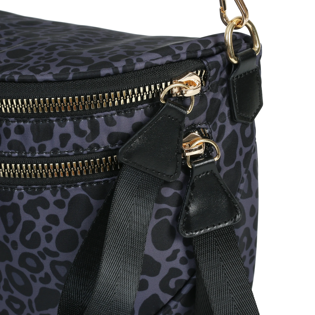 Women's Leopard Print Bum Bag Crossbody Fanny Pack Waterproof Hands Free Travel Vacation Bag - Seldom Seen Styles