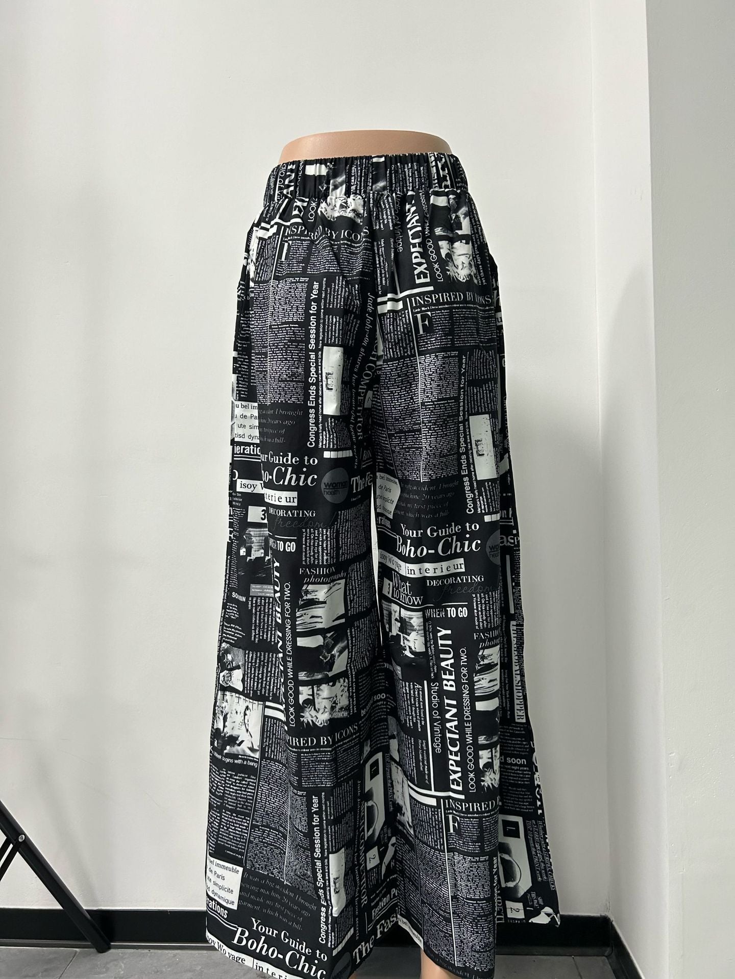Women's Newspaper Print Wide Leg Pants Elastic Waist Loose Funky Letter Print Palazzo Pants - Seldom Seen Styles