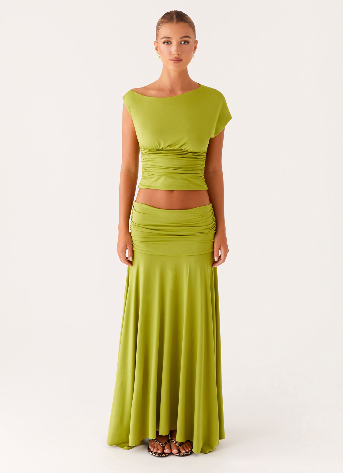Women's Ruched Maxi Two Piece Set Long Sleeve Crop Top Wide Leg Pants Summer Casual Vacation Matching Outfit - Seldom Seen Styles