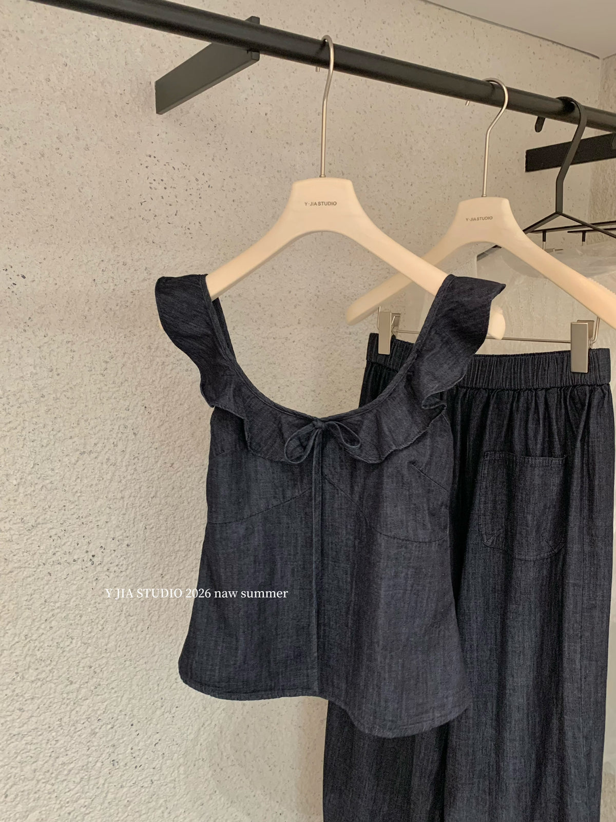 Women's Ruffle Strap Denim Cami Top Wide-Leg Pants Two-Piece Set Boho Summer Beach Vacation Casual Outfit - Seldom Seen Styles