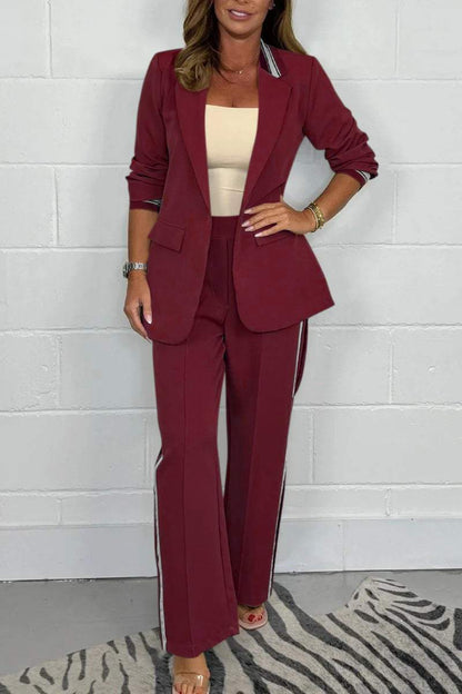Ensemble tailleur pantalon et blazer à rayures latérales pour femme