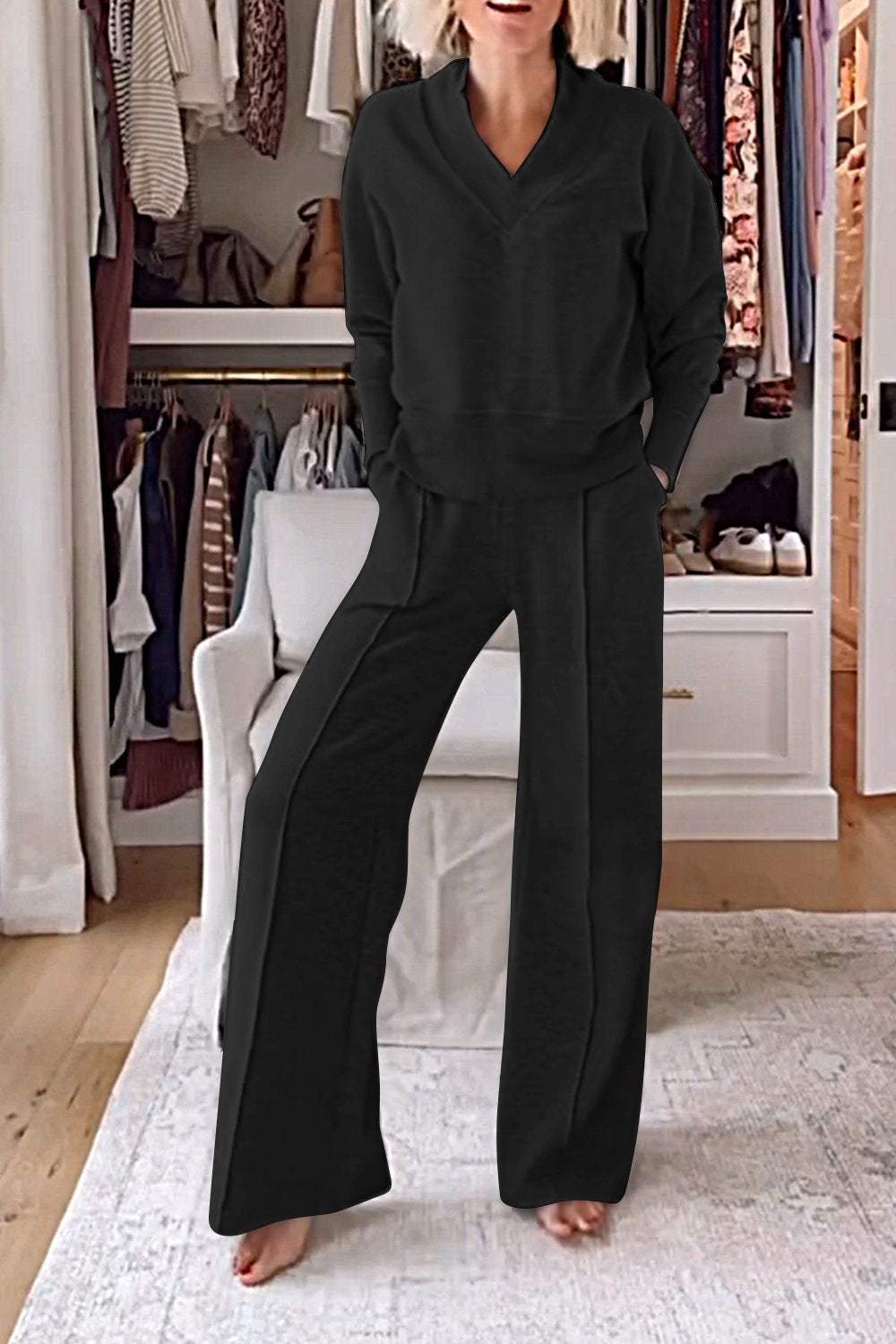 Women's Solid Color V-neck Top & Pants Two-piece Set - Seldom Seen Styles