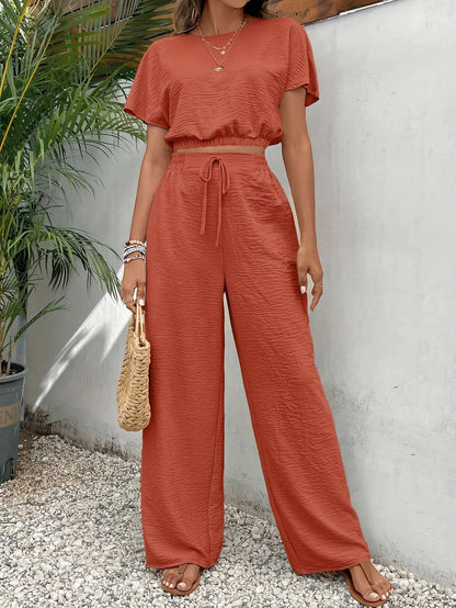 Women's Textured Two Piece Set Short Sleeve Crop Top and Wide Leg Pants Elegant Casual Matching Outfit