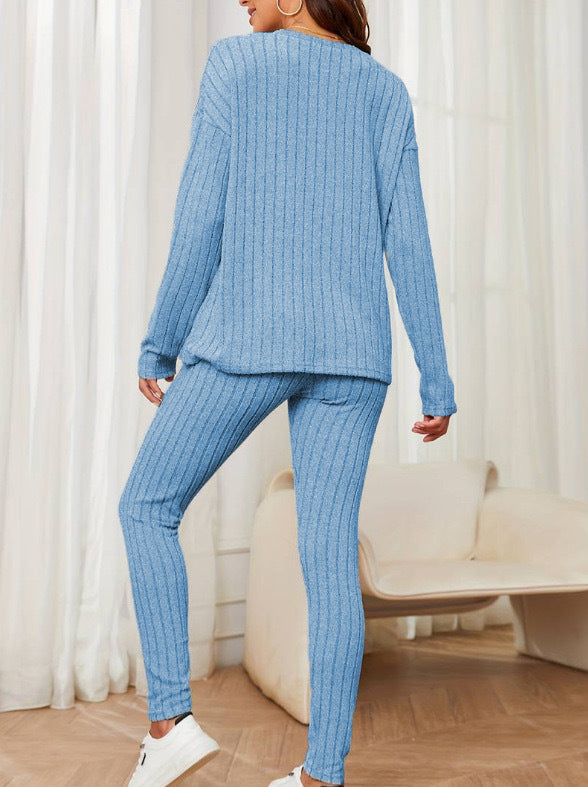 Women's Two-Piece Set Autumn New Fashionable Loose Round Neck Knitted Suit for Women - Seldom Seen Styles