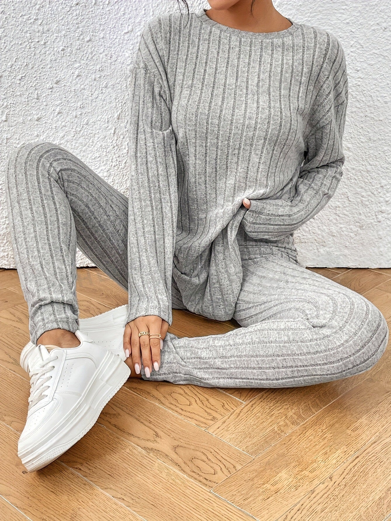 Women's Two-Piece Set Autumn New Fashionable Loose Round Neck Knitted Suit for Women - Seldom Seen Styles