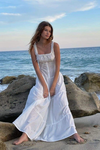 Robe longue semi-transparente à volants Anastasia