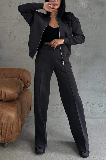 Ensemble deux pièces veste zippée et pantalon pour femme
