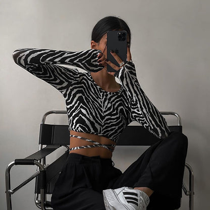 Nouveau crop top décontracté pour femme avec motif zébré à fines bretelles pour l'automne