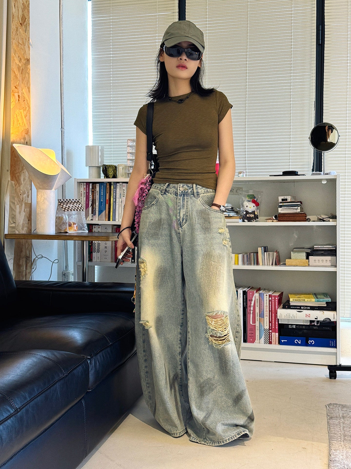 Women's Ripped Wide Leg Baggy Jeans High Waist Distressed Denim Pants Street Style Y2K Casual