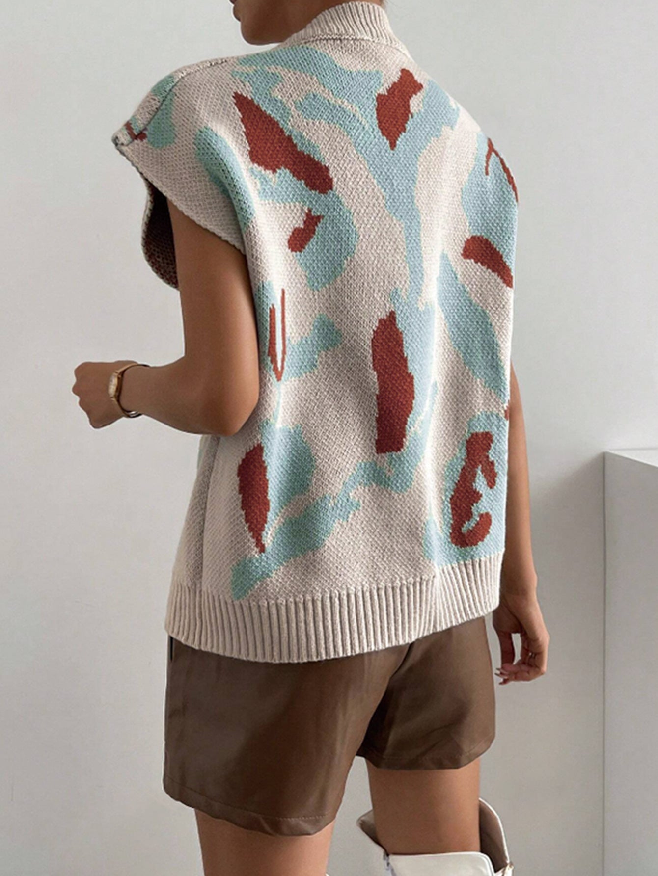 2024 V Collar Women's  printing Sweater  Knitted Vest