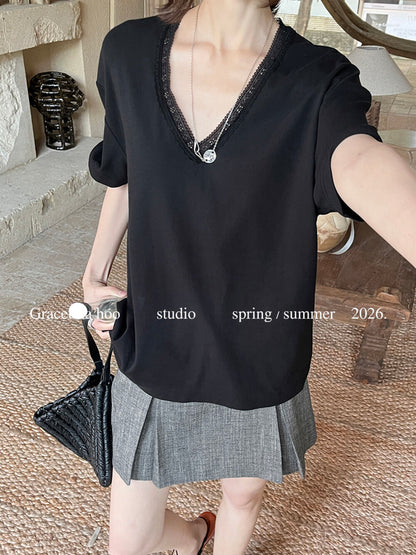 French Lace V-Neck T-Shirt – Minimal Loose Fit Casual Chic Summer Tee