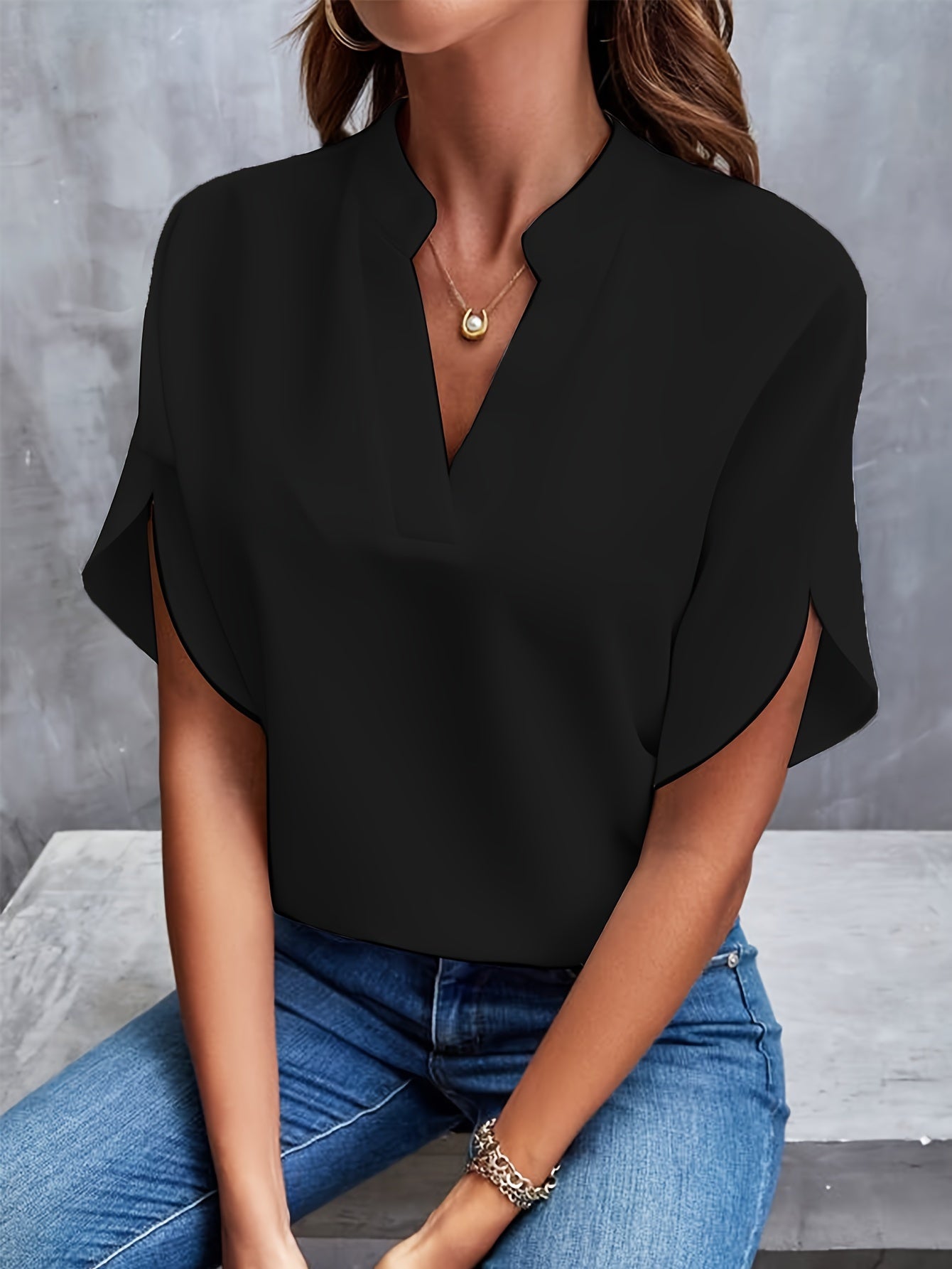 Lightweight Solid Color Notch Neck Blouse - Stylish Short Split Sleeves for Spring & Summer - Trendy Womens Casual Top