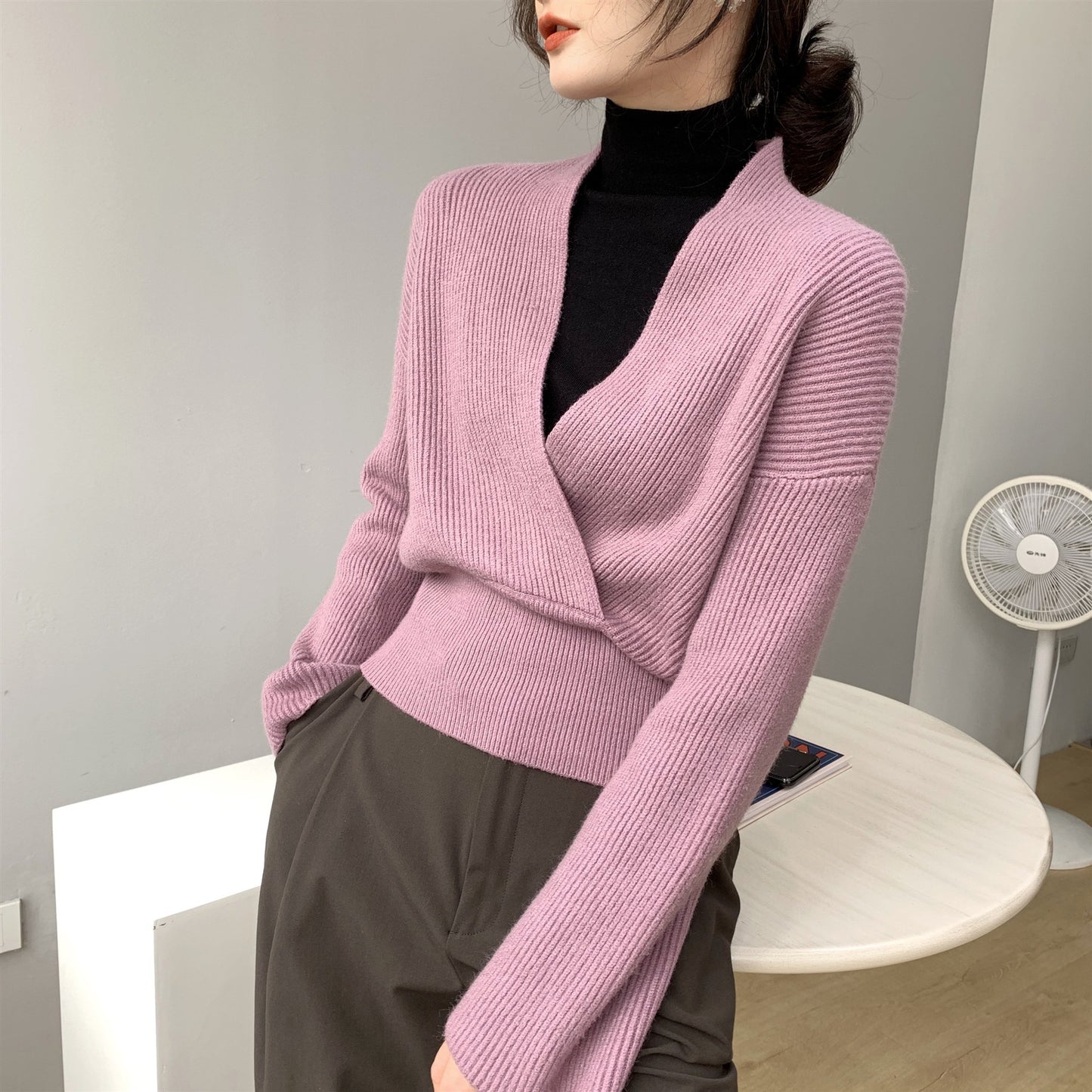 Jiapin Wool/Early Autumn New Women's Clothing Idle StyleVCollar Cross Slim Fit Sweater Small PulloverB8031