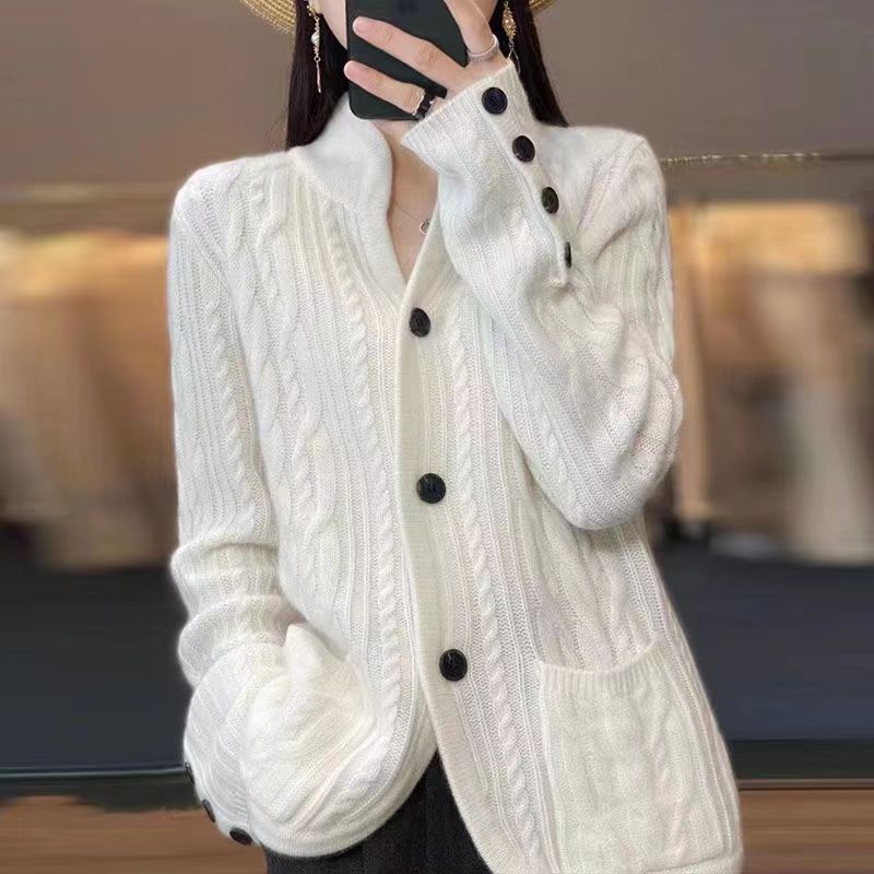 2023 Herbst und Winter Neue Strickjacke Damen Stehkragen Koreanischen Stil Lose Pullover Mantel Nischen Design Kurze Oberbekleidung Top 