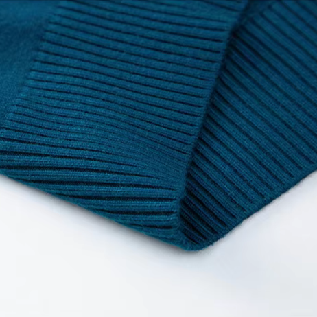 Langdon Cashmere Turtleneck - Seldom Seen Styles