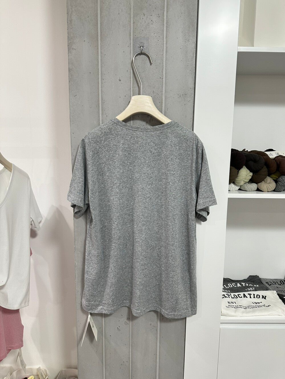 Breathable Linen Feel T-Shirt – Loose Fit U-Neck Casual Lightweight Summer Tee - Seldom Seen Styles