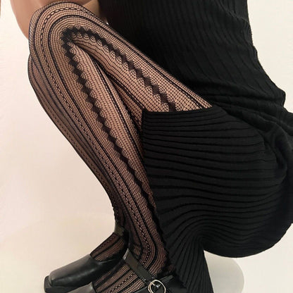 Spring and Autumn Striped Dark Red Millennium Hot-Selling Slimming Stockings Retro Dark Pattern Hot Girl Versatile Thin Pantyhose