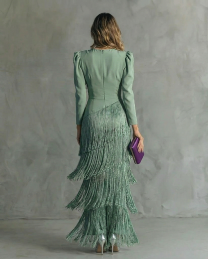 Clara™ | Abito midi elegante con maniche a frange