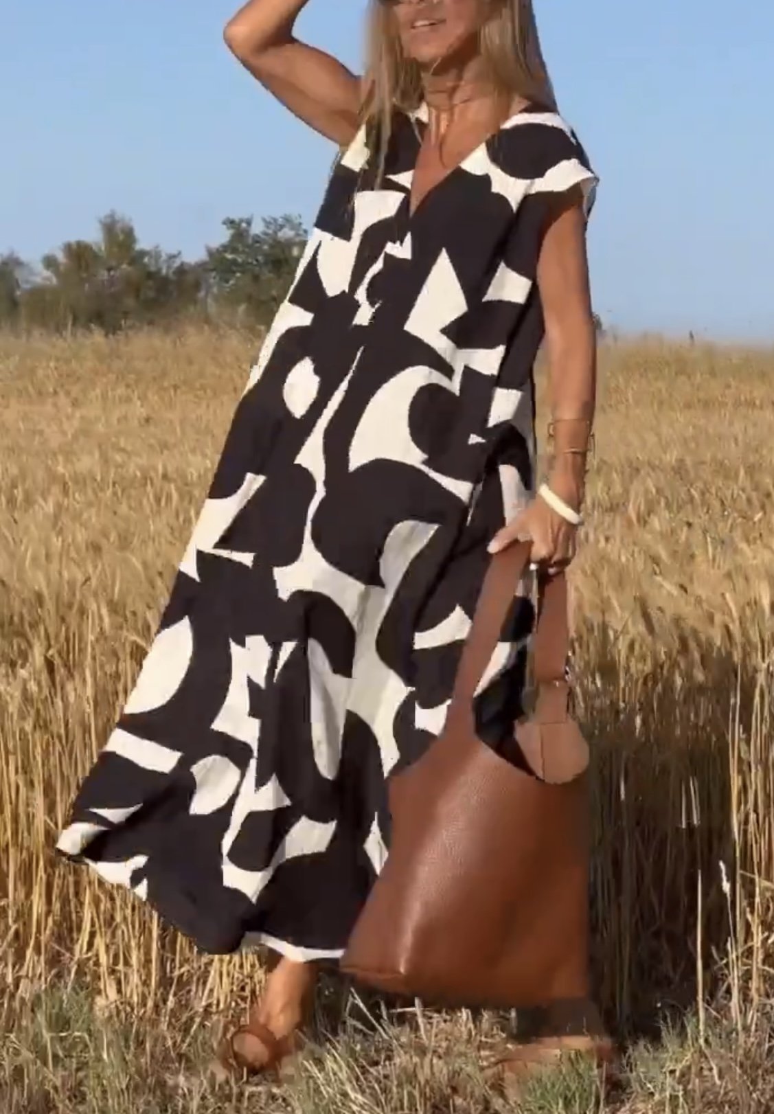 Women's Casual Printing V Neck Mixi Dress - Seldom Seen Styles