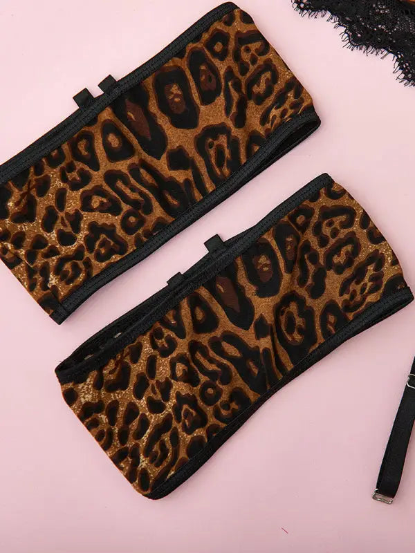 Lace 3 Piece Garter Lingerie Set - Seldom Seen Styles