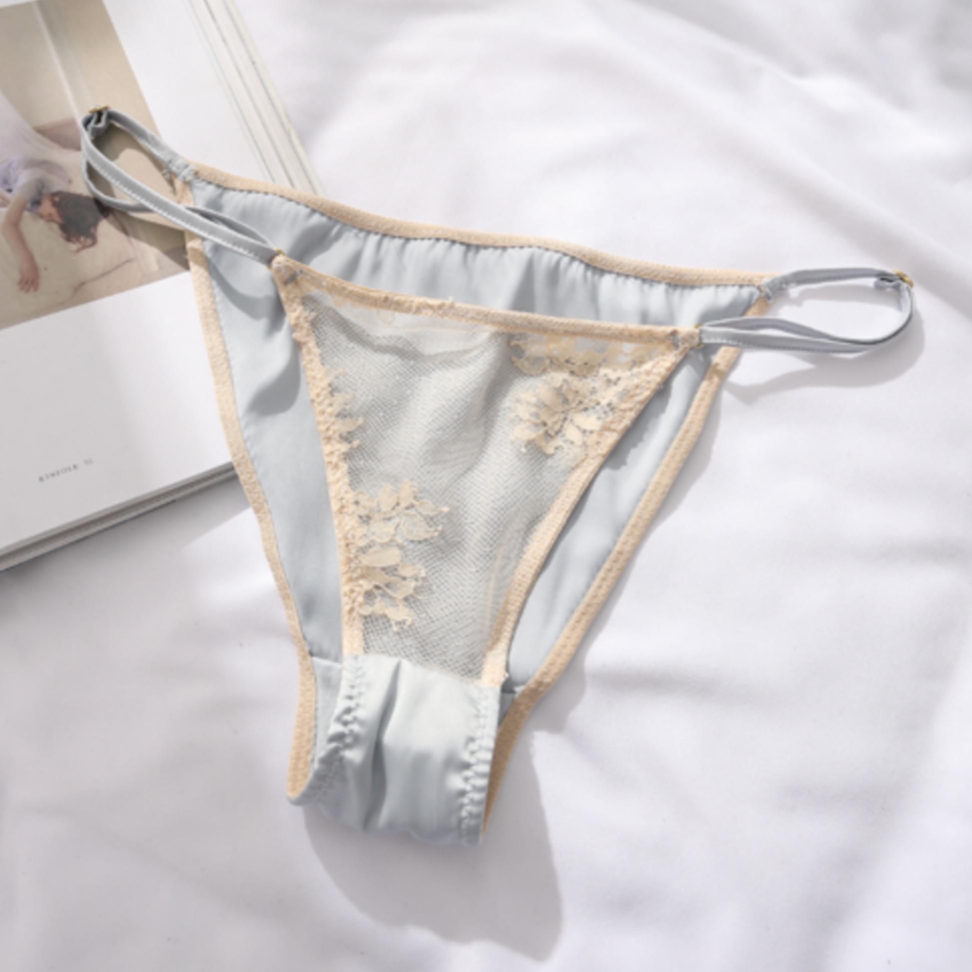 LILY DELICATE FLORAL LACE LINGERIE SLIP - Seldom Seen Styles