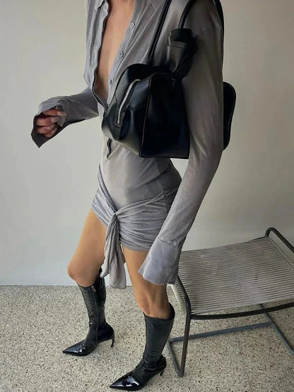 Raffiniertes Bandagen-Hemdkleid