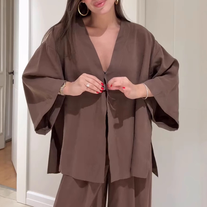 Women's Elegance V-Neck Top & Wide-Leg Pants Set