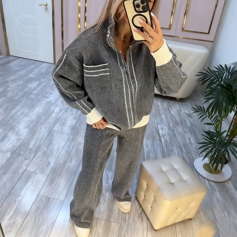 Women’s Stylish Jacket & Pants 2-Piece Set - Seldom Seen Styles