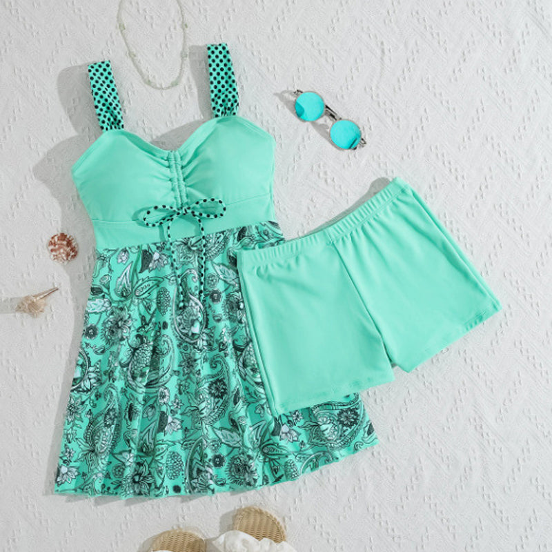 Removable swimsuit, with a shirt and furry shorts