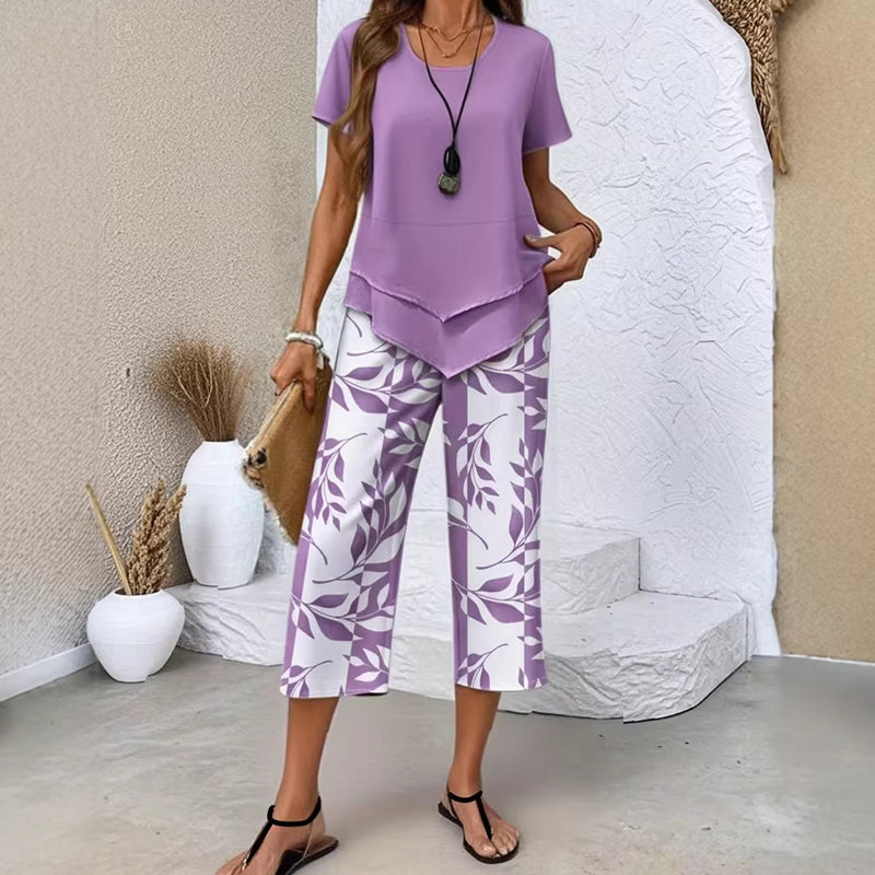 Women's Two Piece Outfit Layered Tunic Top and Wide Leg Floral Pants Casual Summer Set - Seldom Seen Styles