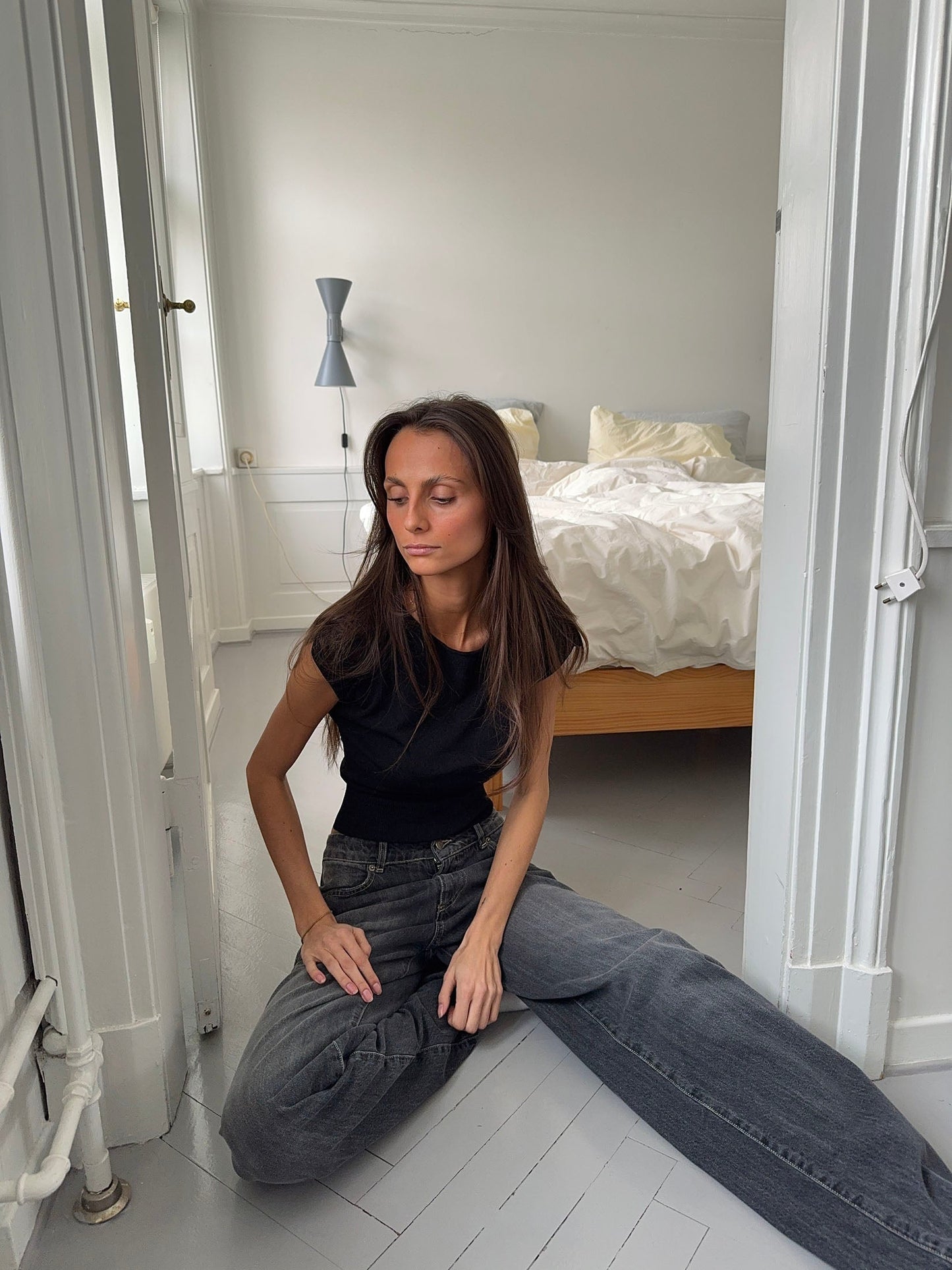 Lilu form fitting top - Black - Seldom Seen Styles